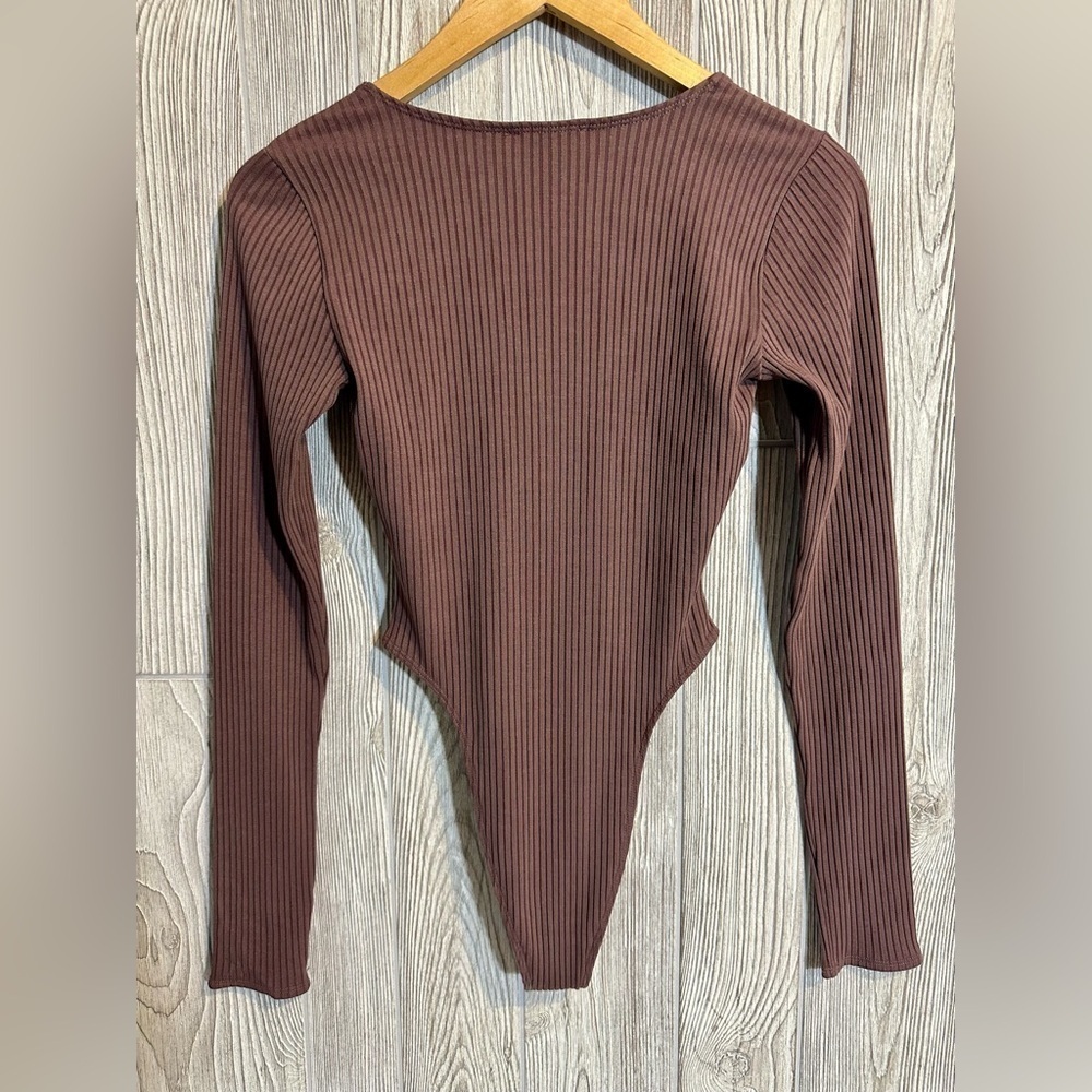 NEW! WILFRED FREE MOCHA BROWN Ribbed Long Sleeve Bodysuit Womens Size Small - Picture 3 of 11